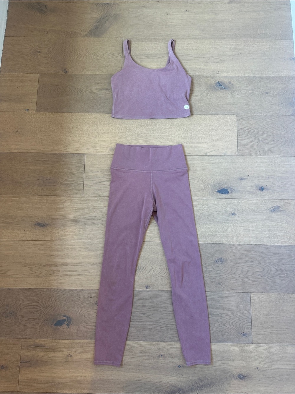 Vuori Dusty Mauve Washed Crop Tank Leggings Set Size Small